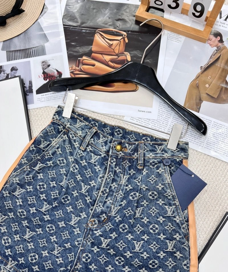 Resilient Louis Vuitton Jeans 131267