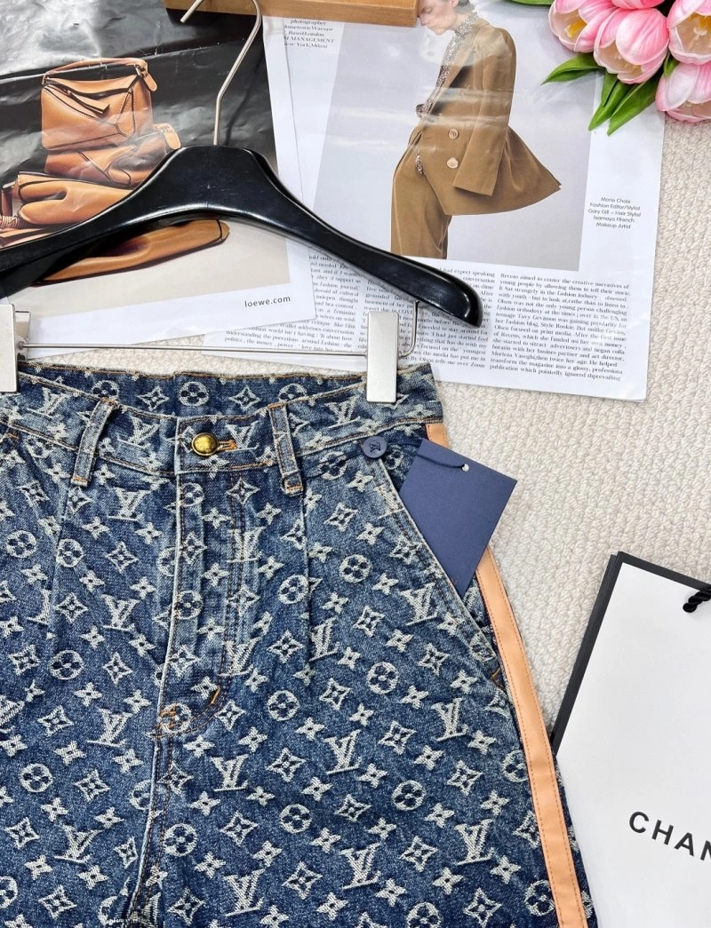 Resilient Louis Vuitton Jeans 131267