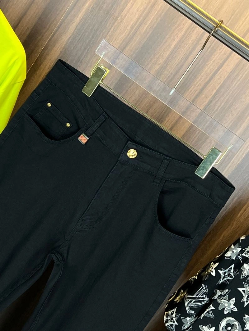 Louis Vuitton Jeans Affordable 134114