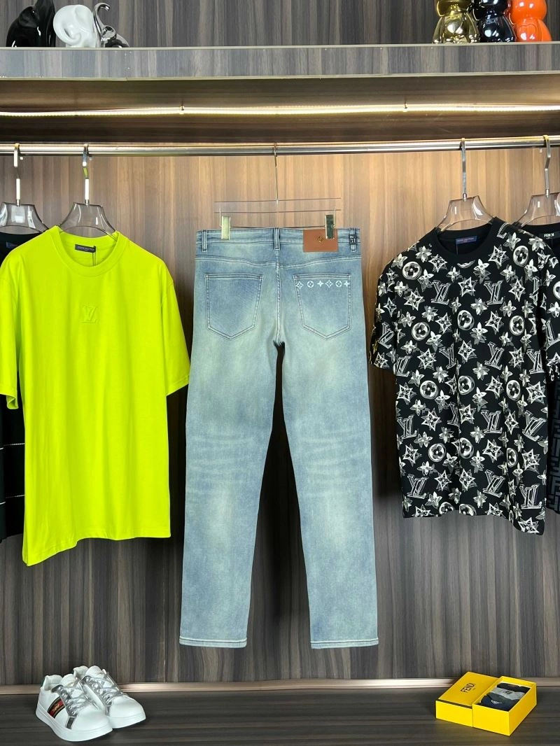Louis Vuitton Jeans Trendy 134110