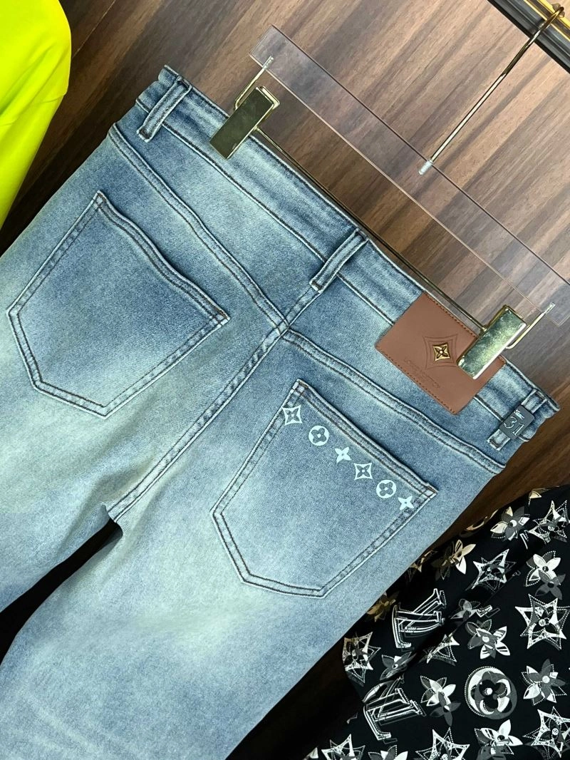 Louis Vuitton Jeans Trendy 134110