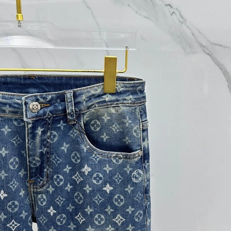 Refined Louis Vuitton Jeans 134095