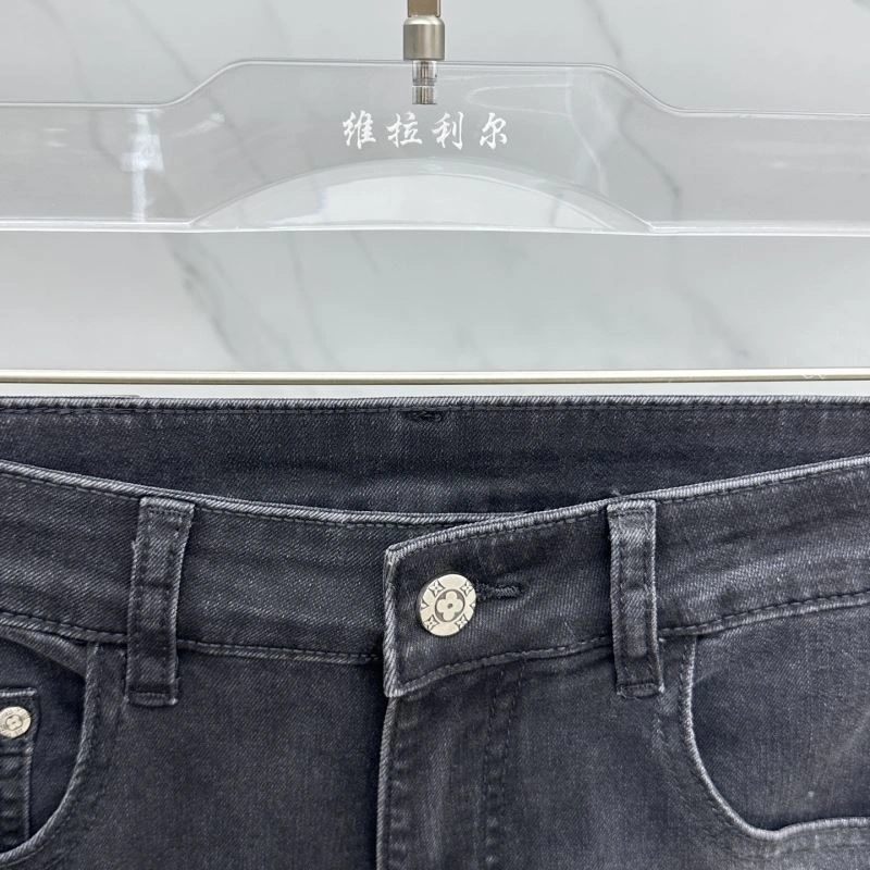 Louis Vuitton Jeans Snug 134109