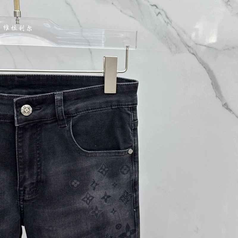Louis Vuitton Jeans Snug 134109