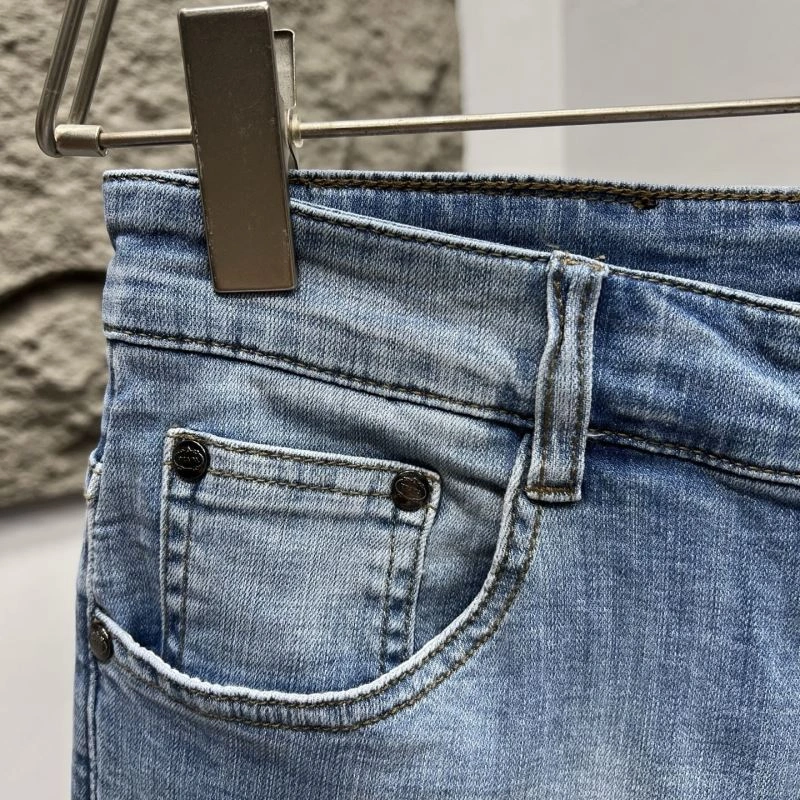 TechFriendly Louis Vuitton Jeans 134105