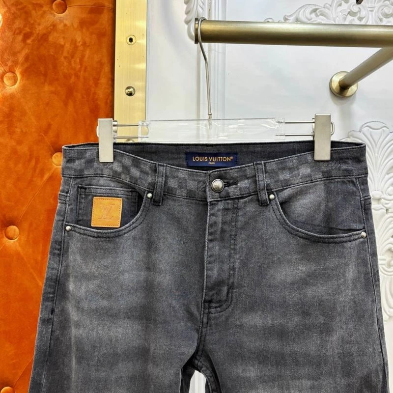 Stylish Louis Vuitton Jeans 134093