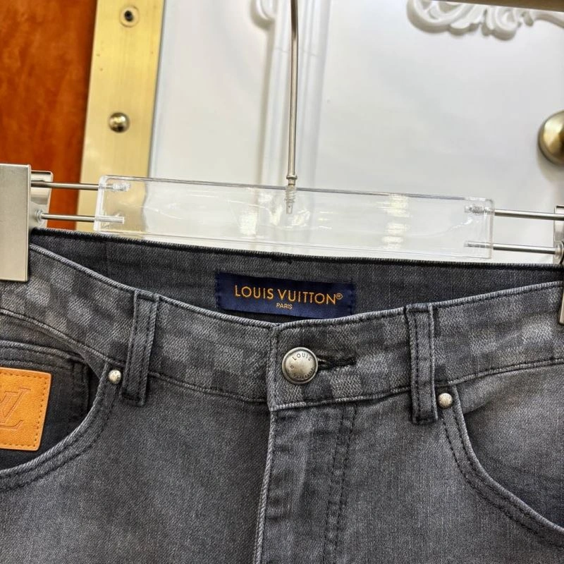 Stylish Louis Vuitton Jeans 134093