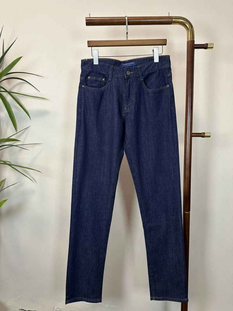 Sleek Louis Vuitton Jeans 134076