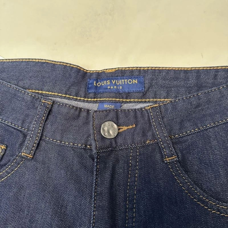 Sleek Louis Vuitton Jeans 134076