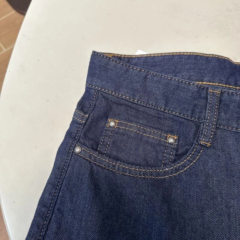 Sleek Louis Vuitton Jeans 134076