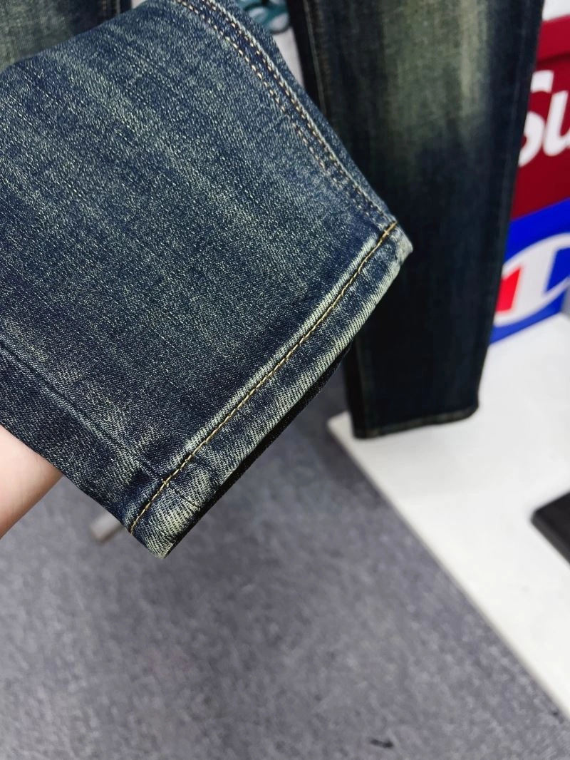 Louis Vuitton Jeans Sleek 134064