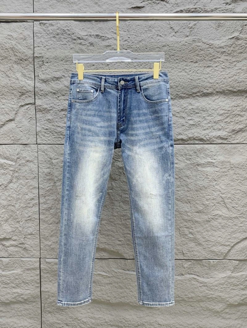 Fashionable Louis Vuitton Jeans 134070