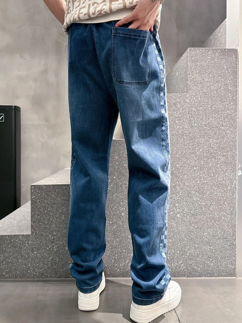 Fashionable Louis Vuitton Jeans 134071