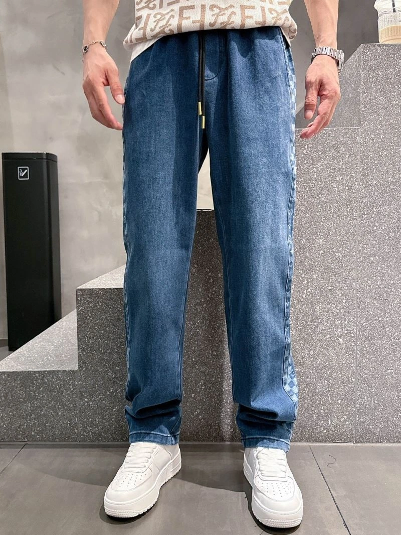 Fashionable Louis Vuitton Jeans 134071