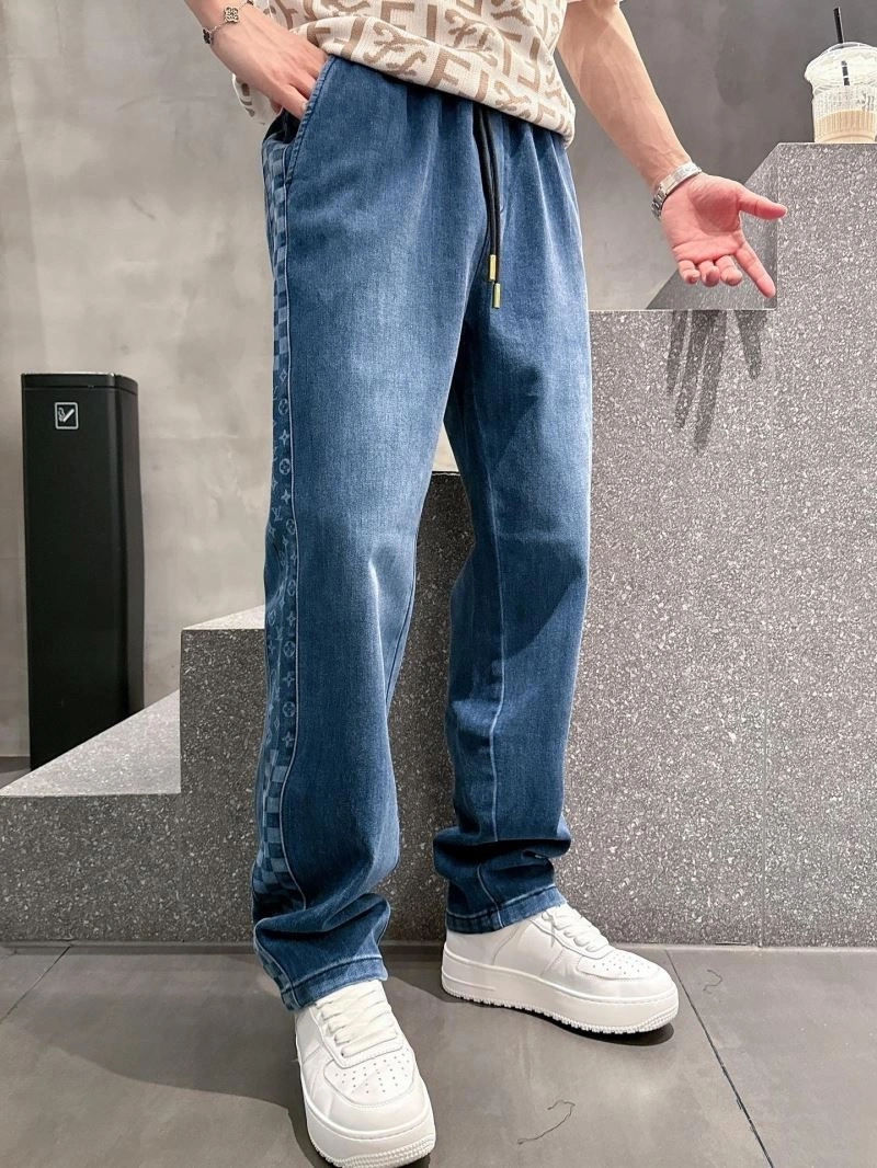 Fashionable Louis Vuitton Jeans 134071