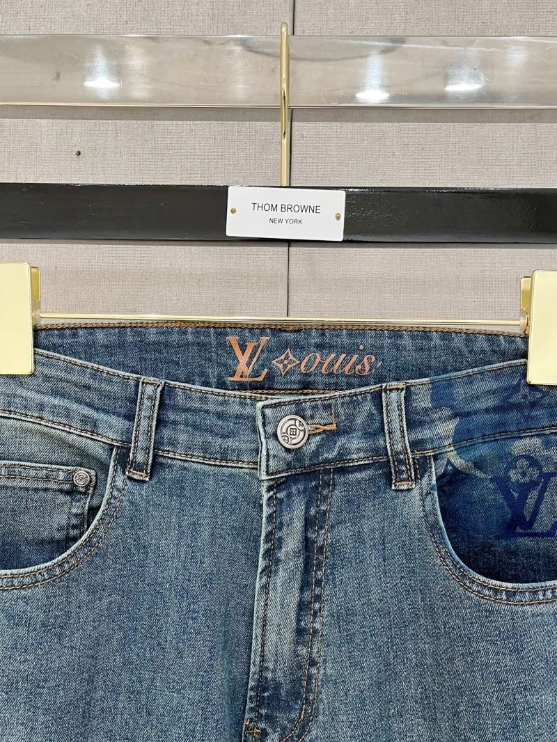 Sleek Louis Vuitton Jeans 134046