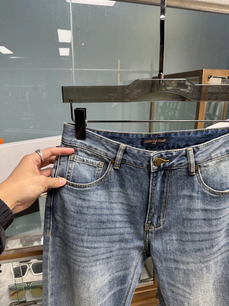 Affordable Louis Vuitton Jeans 134049