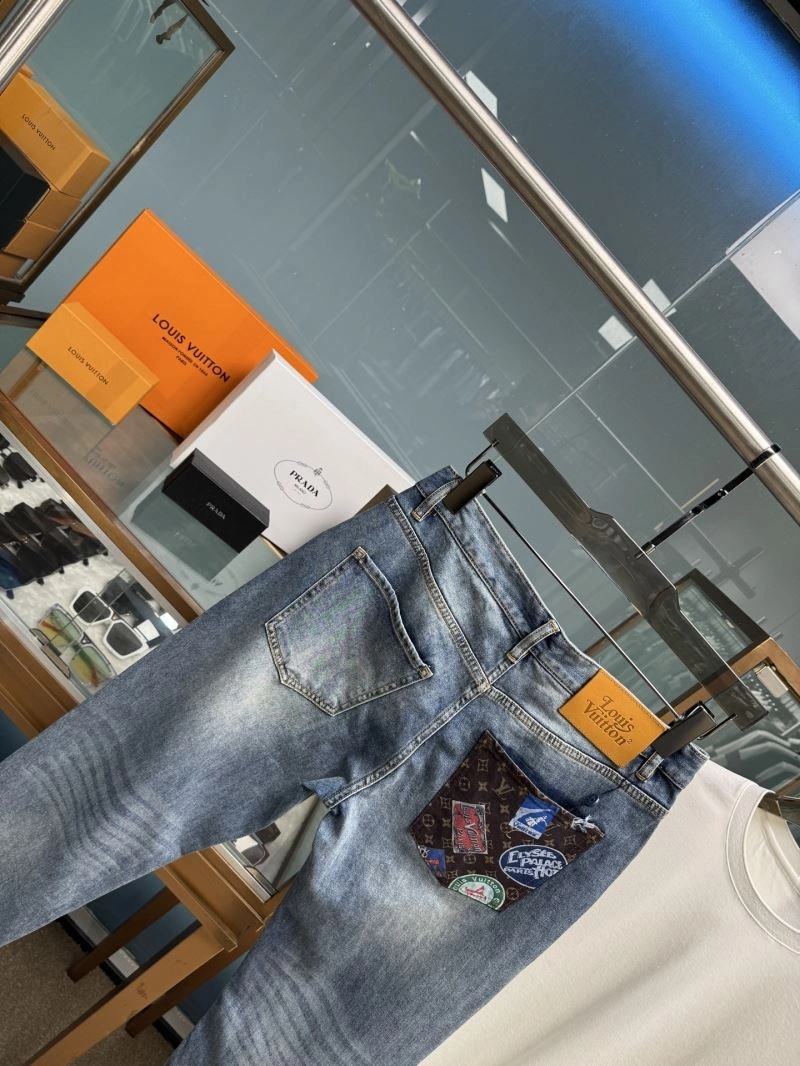 Affordable Louis Vuitton Jeans 134049