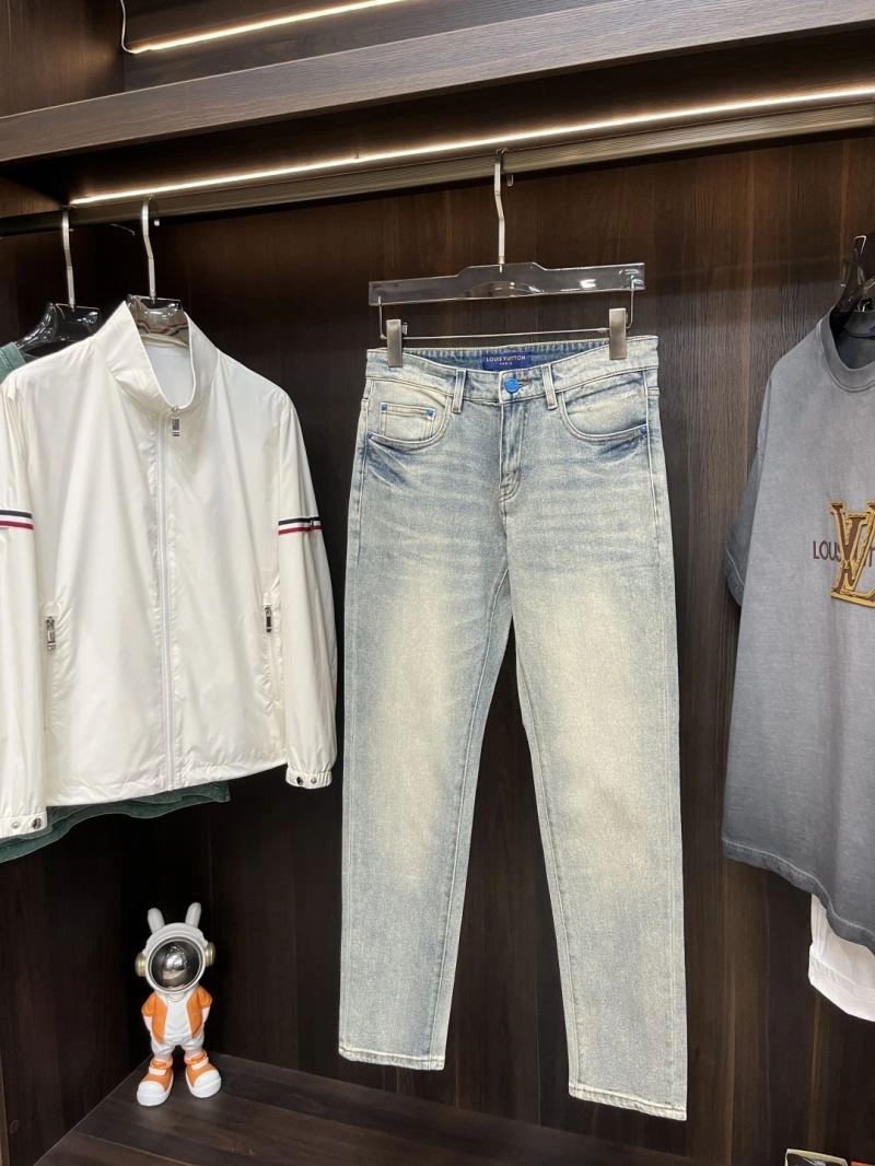 Timeless Louis Vuitton Jeans 134039
