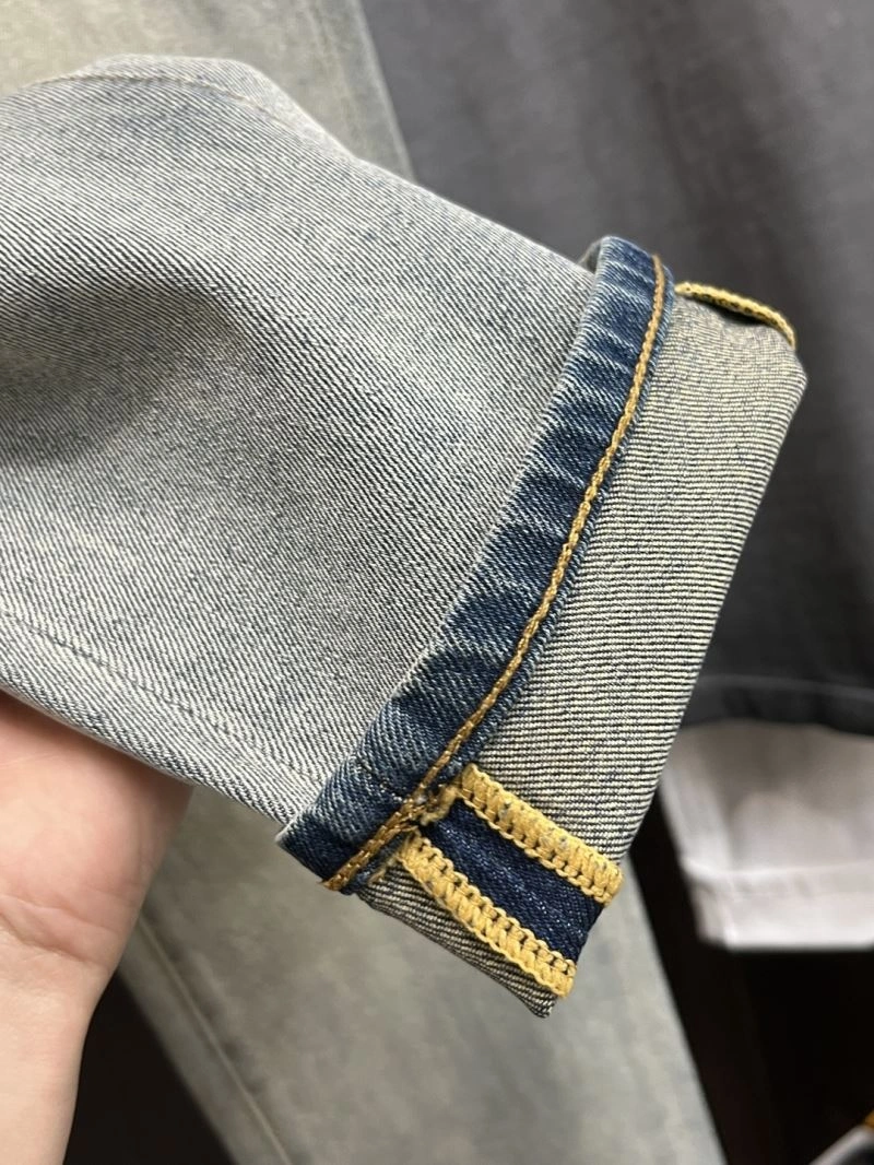 Timeless Louis Vuitton Jeans 134039