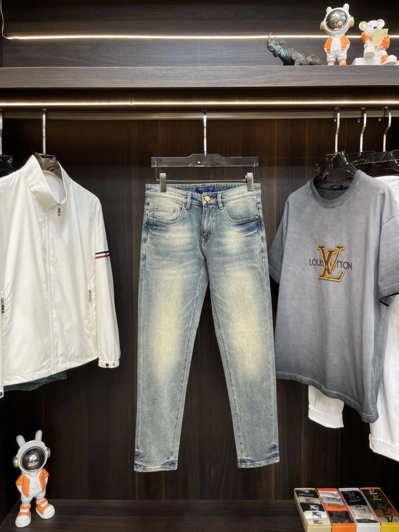 Louis Vuitton Jeans Practical 134030