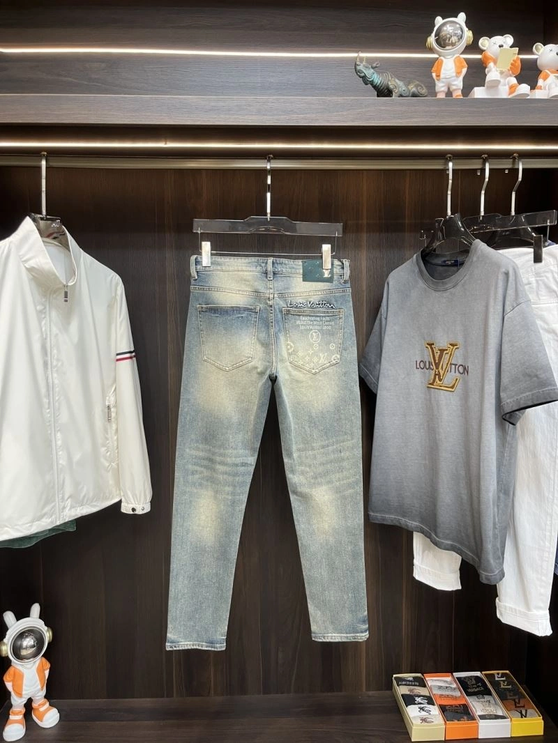 Louis Vuitton Jeans Practical 134030