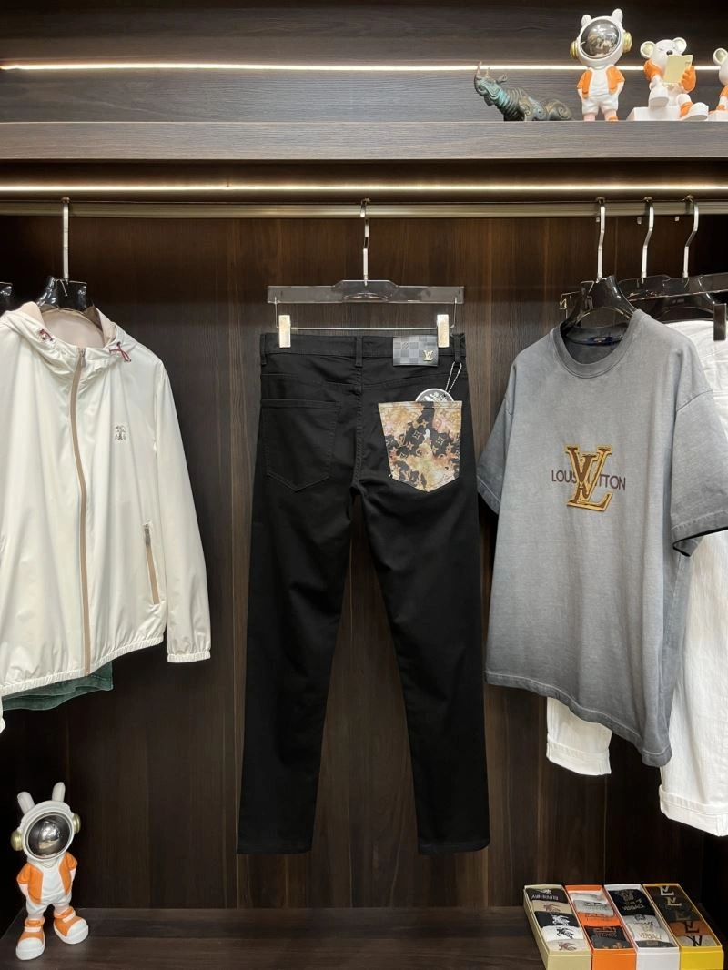 Trendsetting Louis Vuitton Jeans 134026