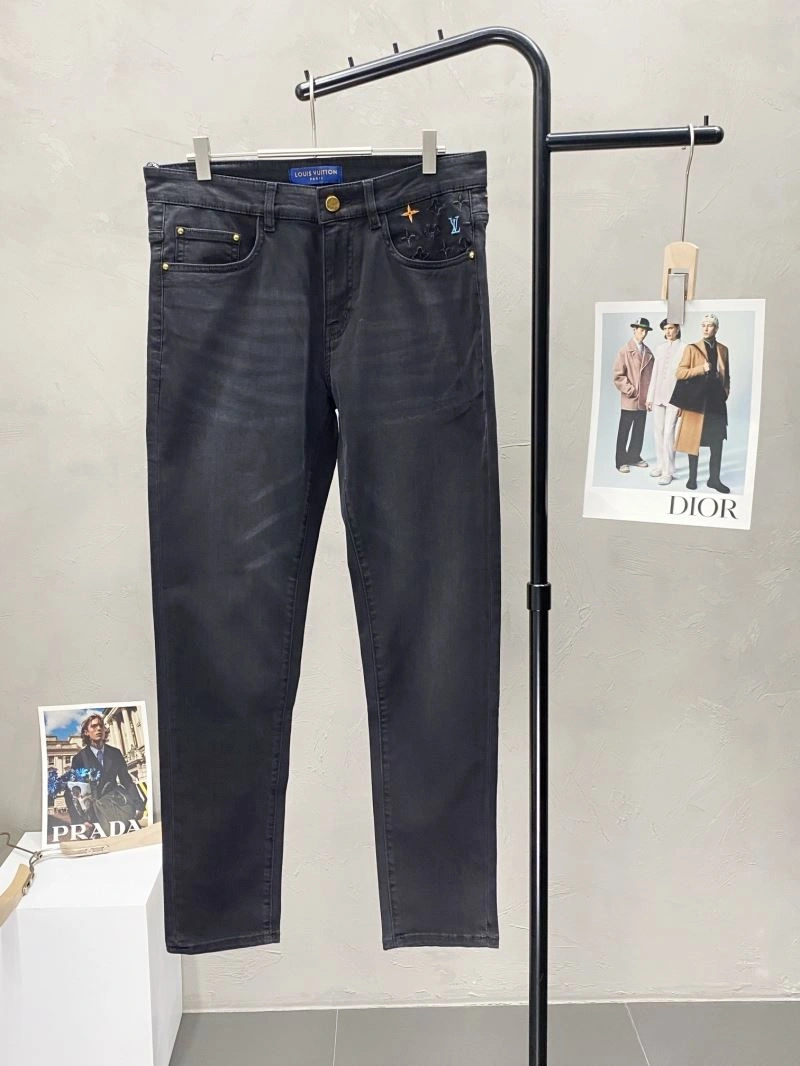 Refined Louis Vuitton Jeans 134034