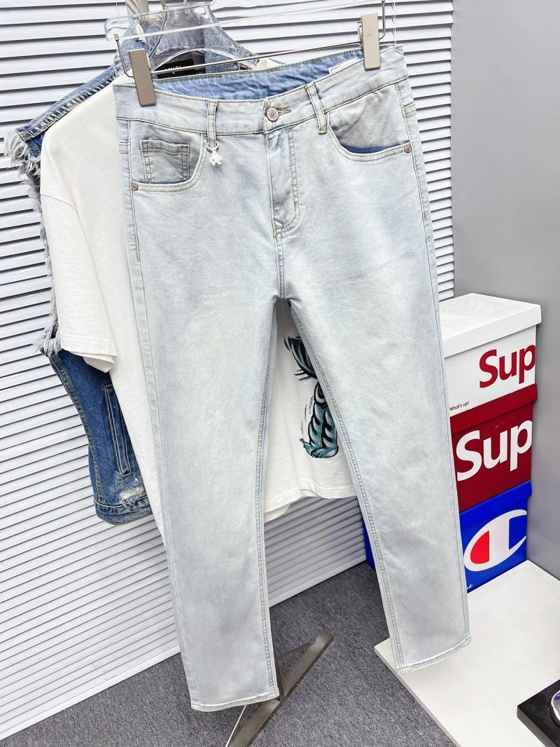 OnTrend Louis Vuitton Jeans 133124