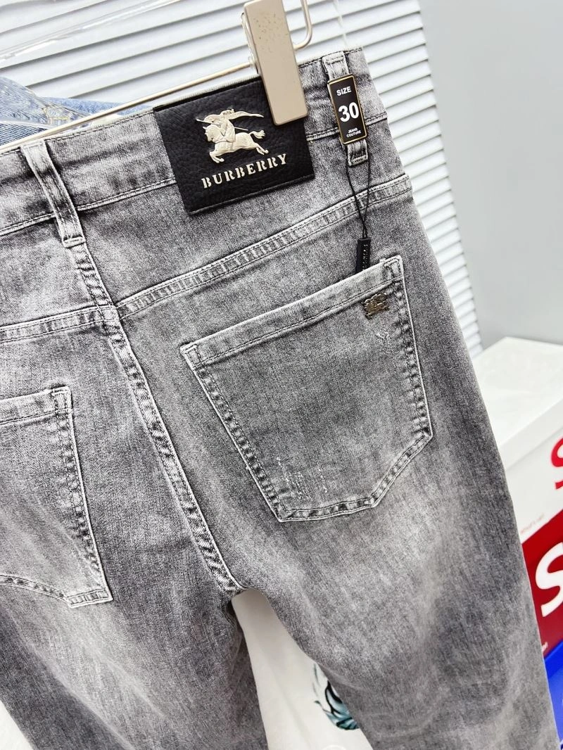 FashionForward Louis Vuitton Jeans 133127