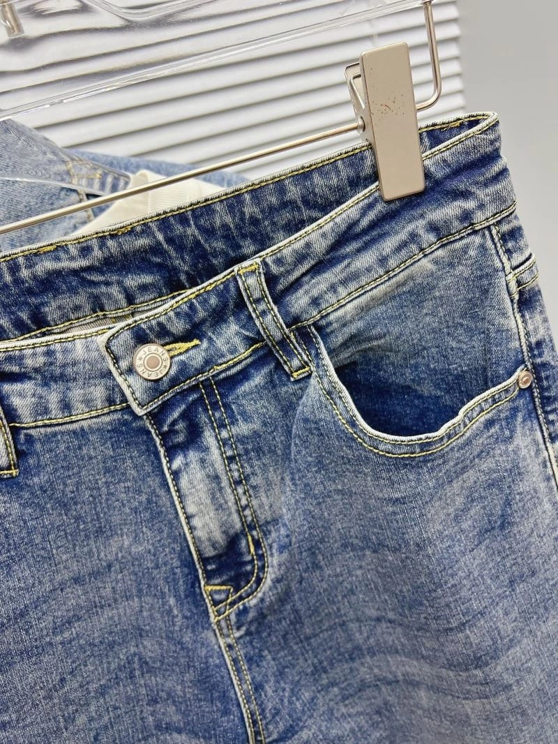 Louis Vuitton Jeans Elegant 133115