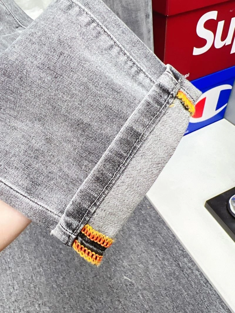 FlexibleFit Louis Vuitton Jeans 133110