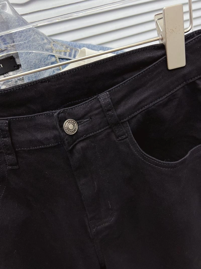 Louis Vuitton Jeans Chic 133125