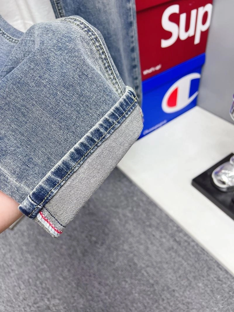 Durable Louis Vuitton Jeans 133103