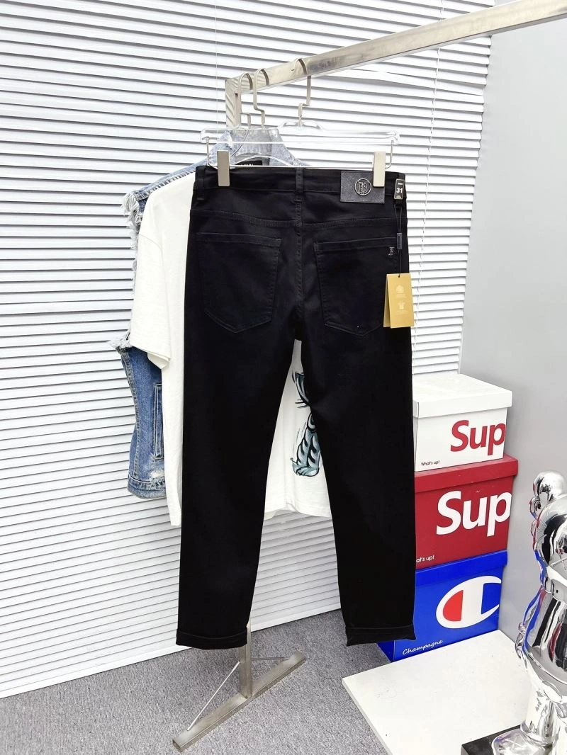 Functional Louis Vuitton Jeans 133102