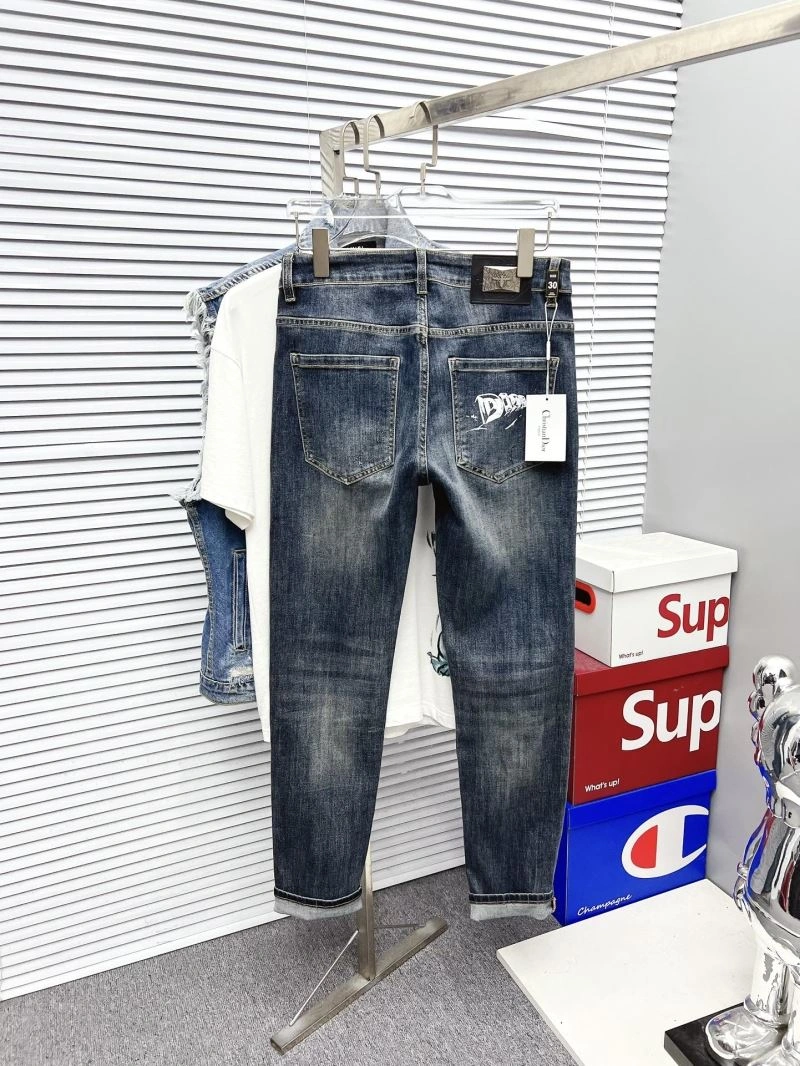 EasyMatch Louis Vuitton Jeans 133097