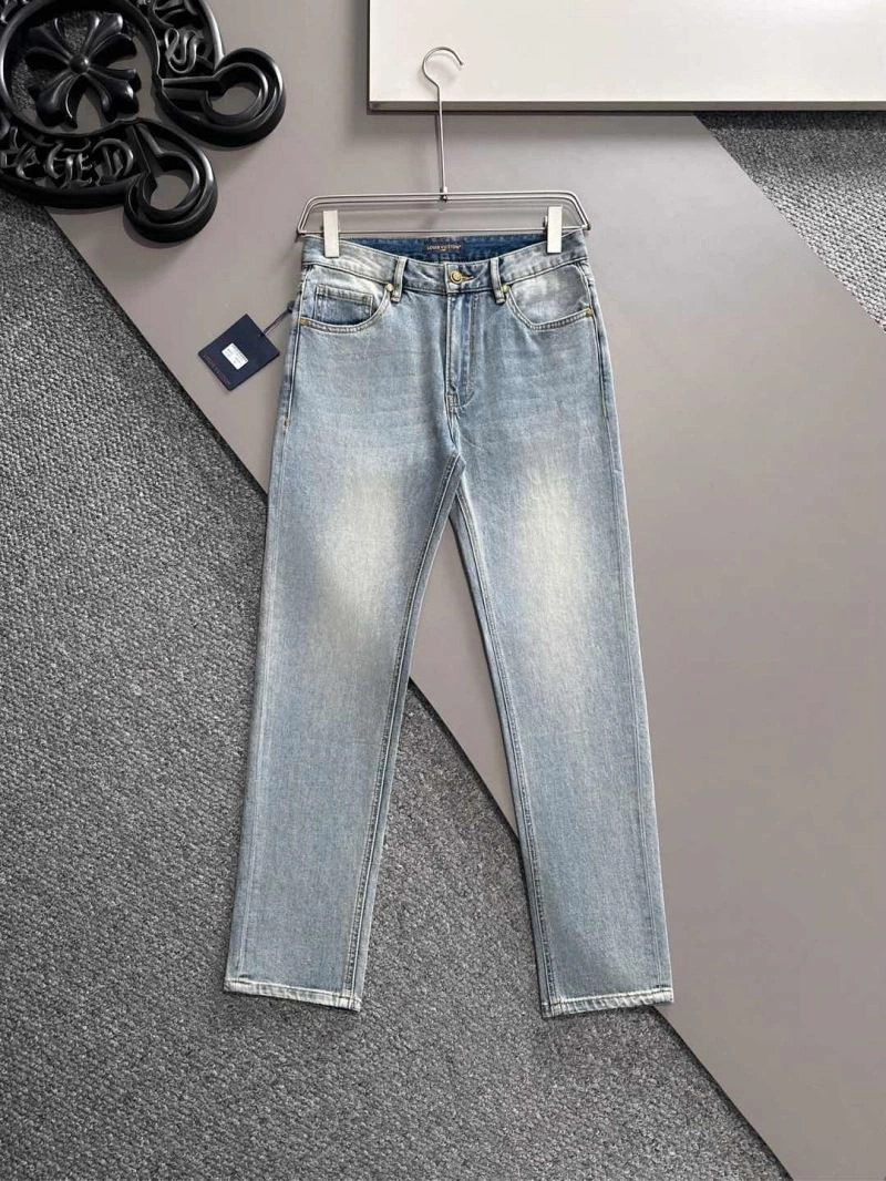 Sleek Louis Vuitton Jeans 133078