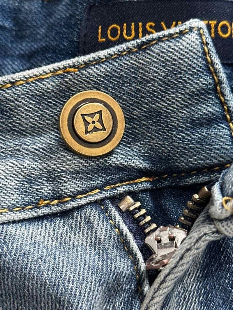 Sleek Louis Vuitton Jeans 133078
