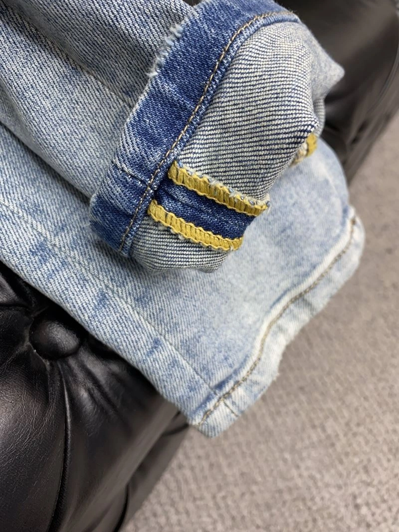 Louis Vuitton Jeans GoAnywhere 133086