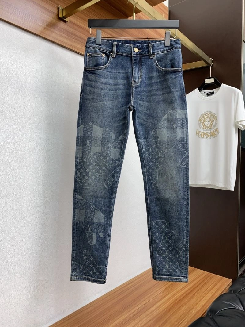Sustainable Louis Vuitton Jeans 133073
