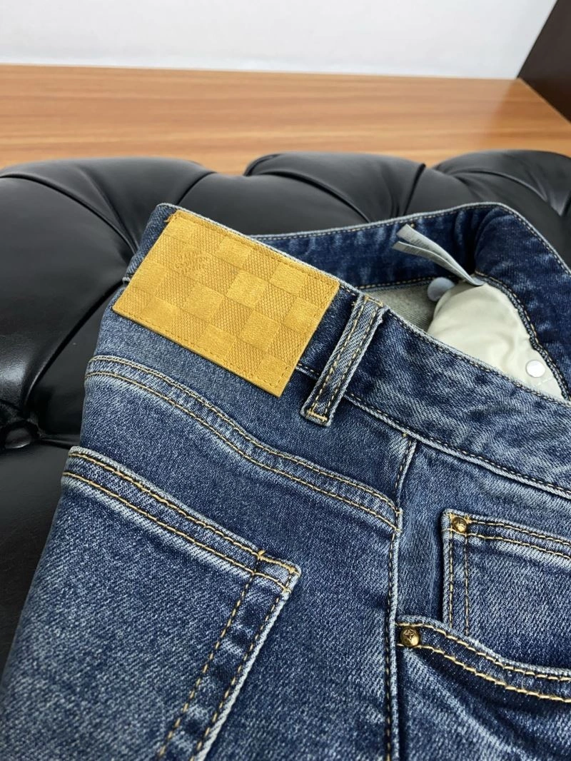 Sustainable Louis Vuitton Jeans 133073