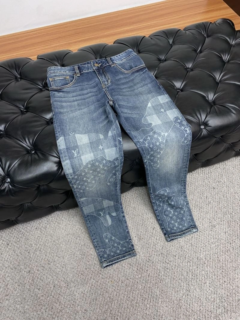 Sustainable Louis Vuitton Jeans 133073