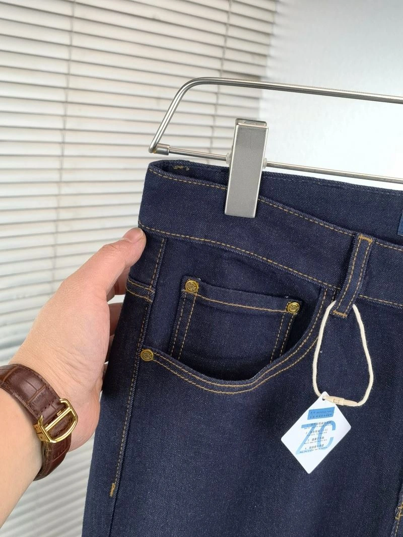 Minimalist Louis Vuitton Jeans 133080