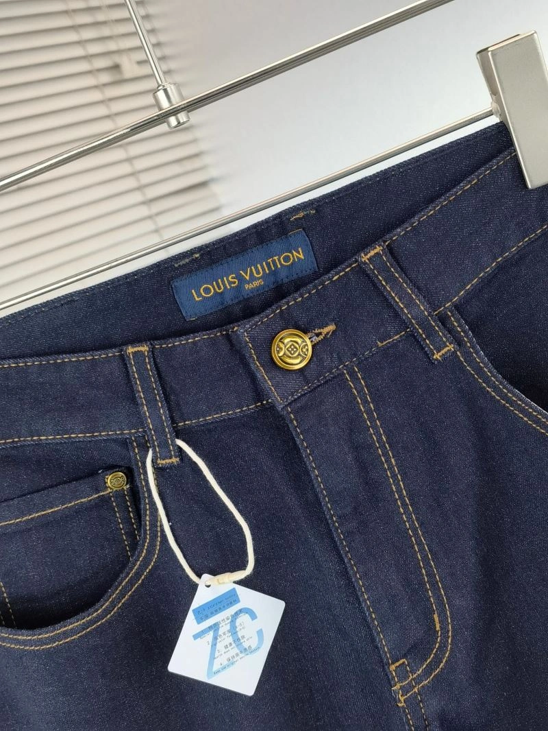 Minimalist Louis Vuitton Jeans 133080