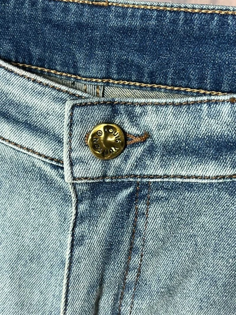 HighQuality Louis Vuitton Jeans 133084