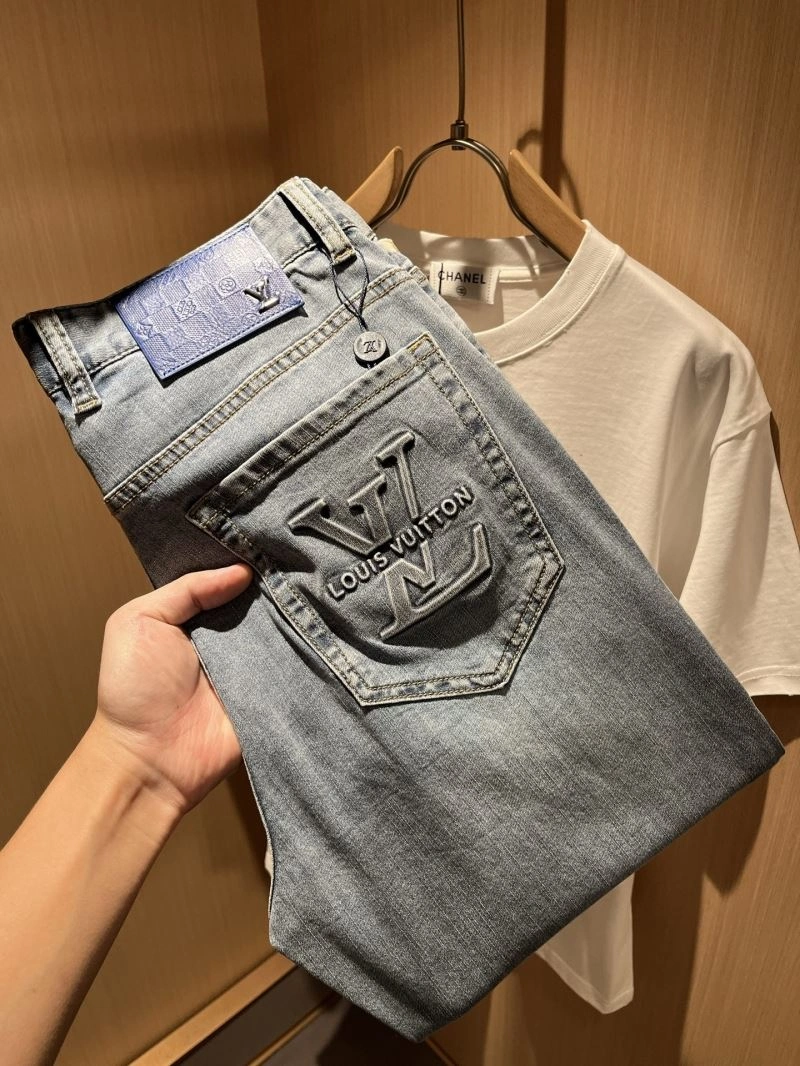 Modern Louis Vuitton Jeans 133065