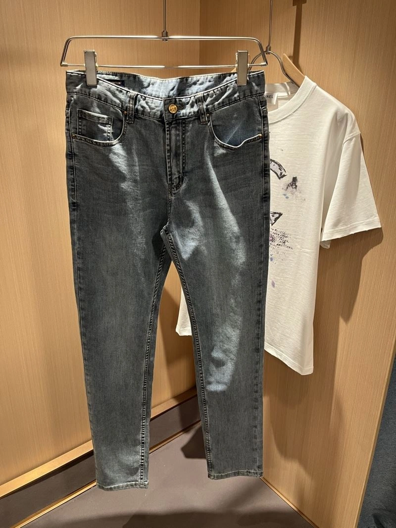 Modern Louis Vuitton Jeans 133065