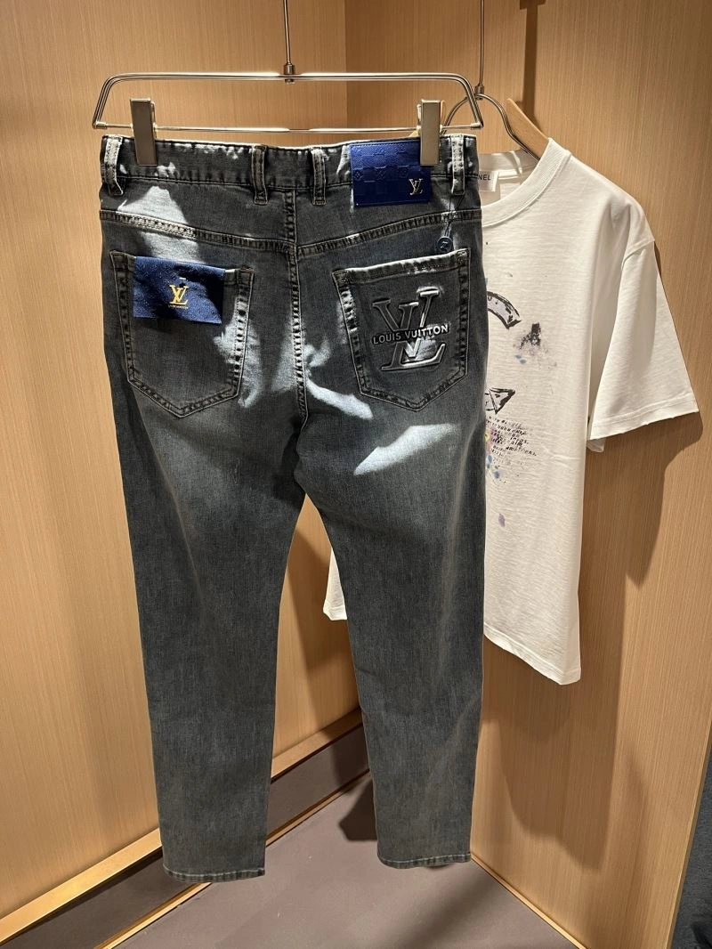 Modern Louis Vuitton Jeans 133065