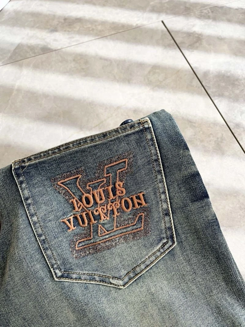 TechFriendly Louis Vuitton Jeans 133063