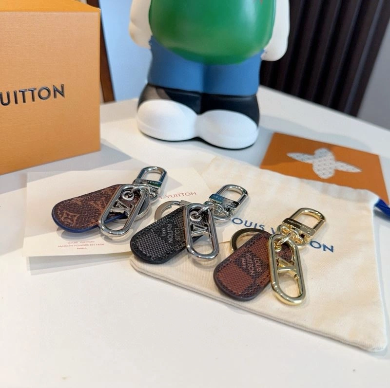 TravelReady Louis Vuitton Keychains 266053